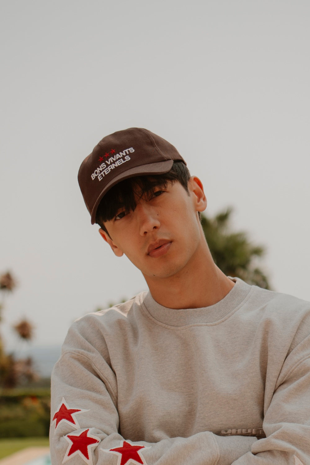 Bons vivants Éternels, Cap Brown