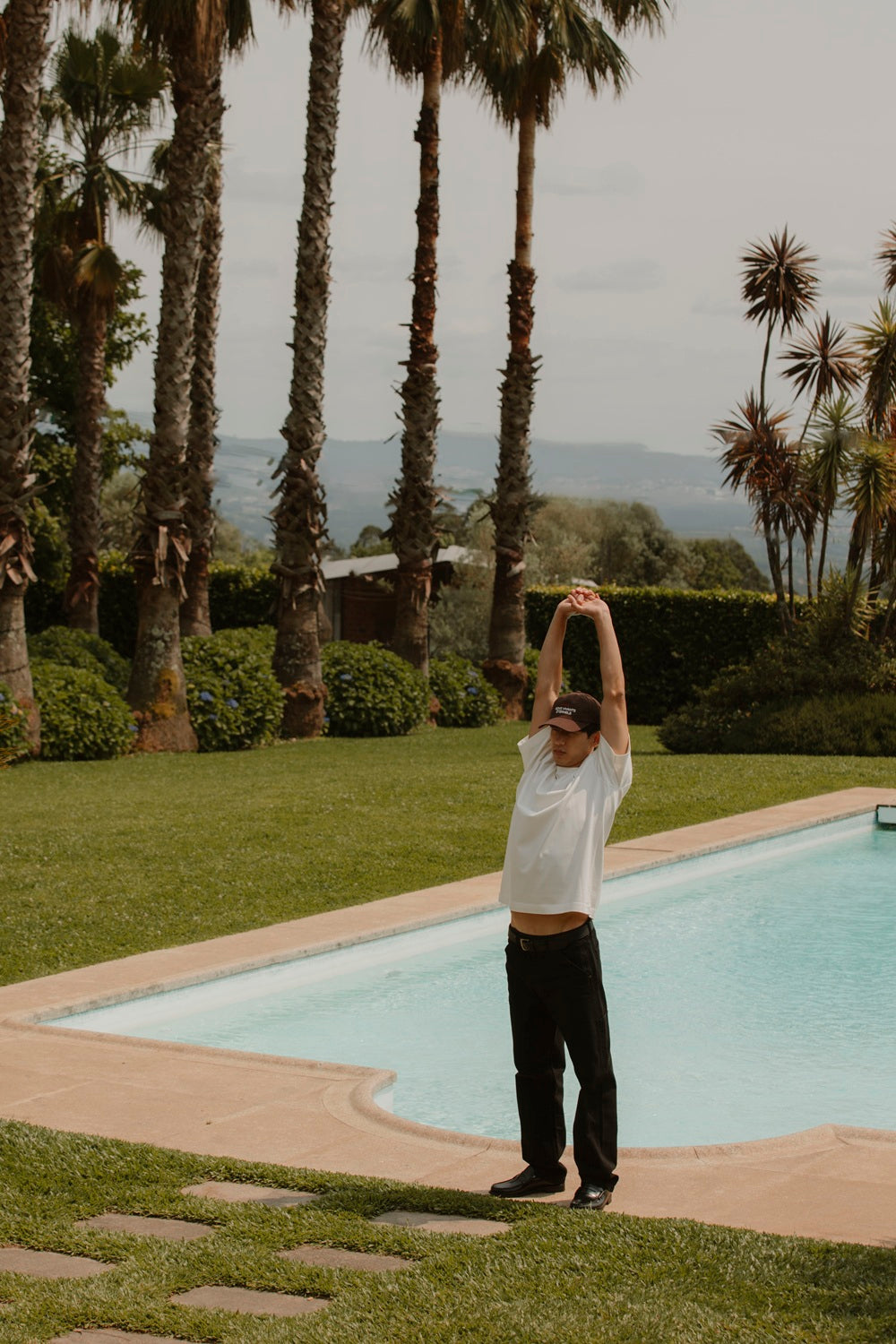 Celebrate, T-Shirt Off White