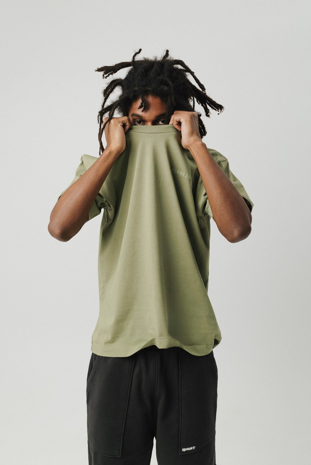 FIREWORKS, T-shirt Moss Green