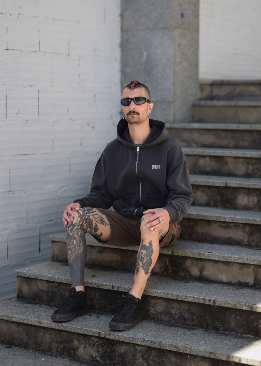 LOGO QHUIT, Heavyweight Zipper Hood Black