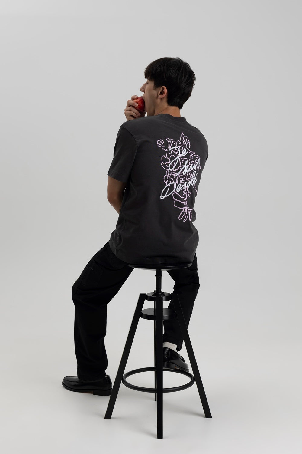 Je Suis Desolé, T-Shirt Noir Carbone