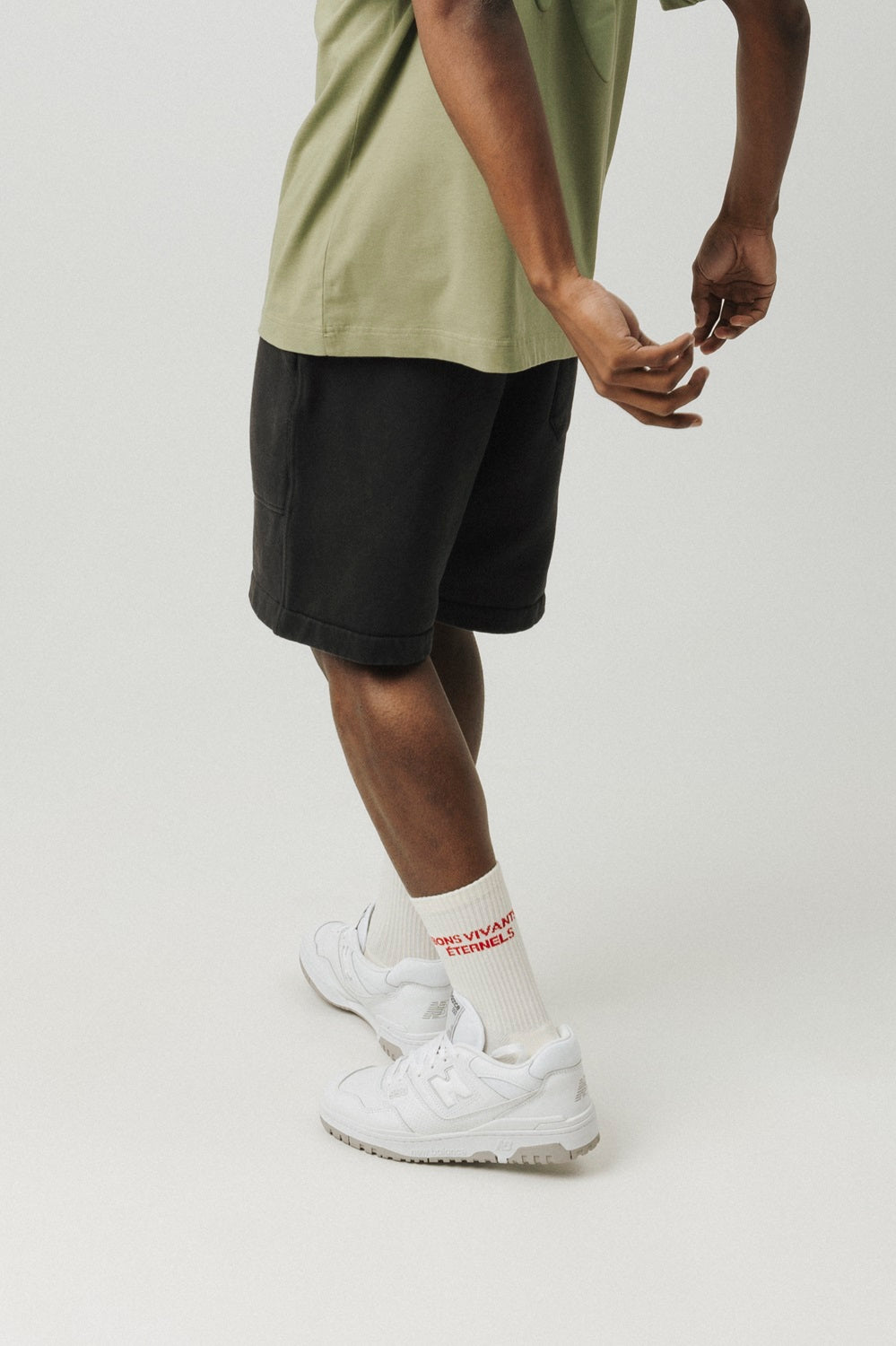 BONS VIVANTS ÉTERNELES, Sock White